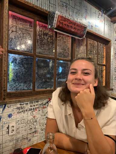 Ich in der Koreanischen Bar beim Soju trinken