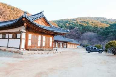 Die Temple Stay-Gebäude